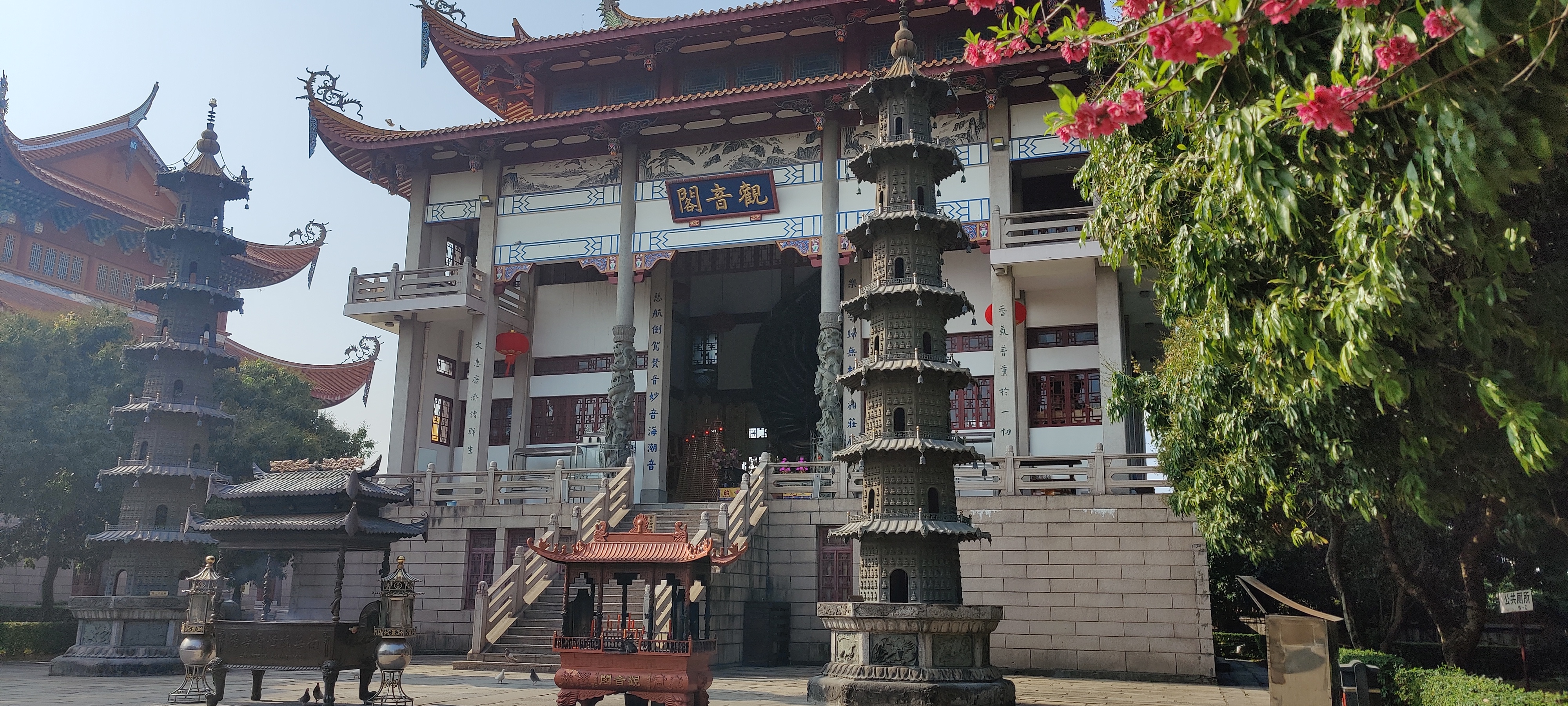 福建天信继续保持不败，稳居中游位置